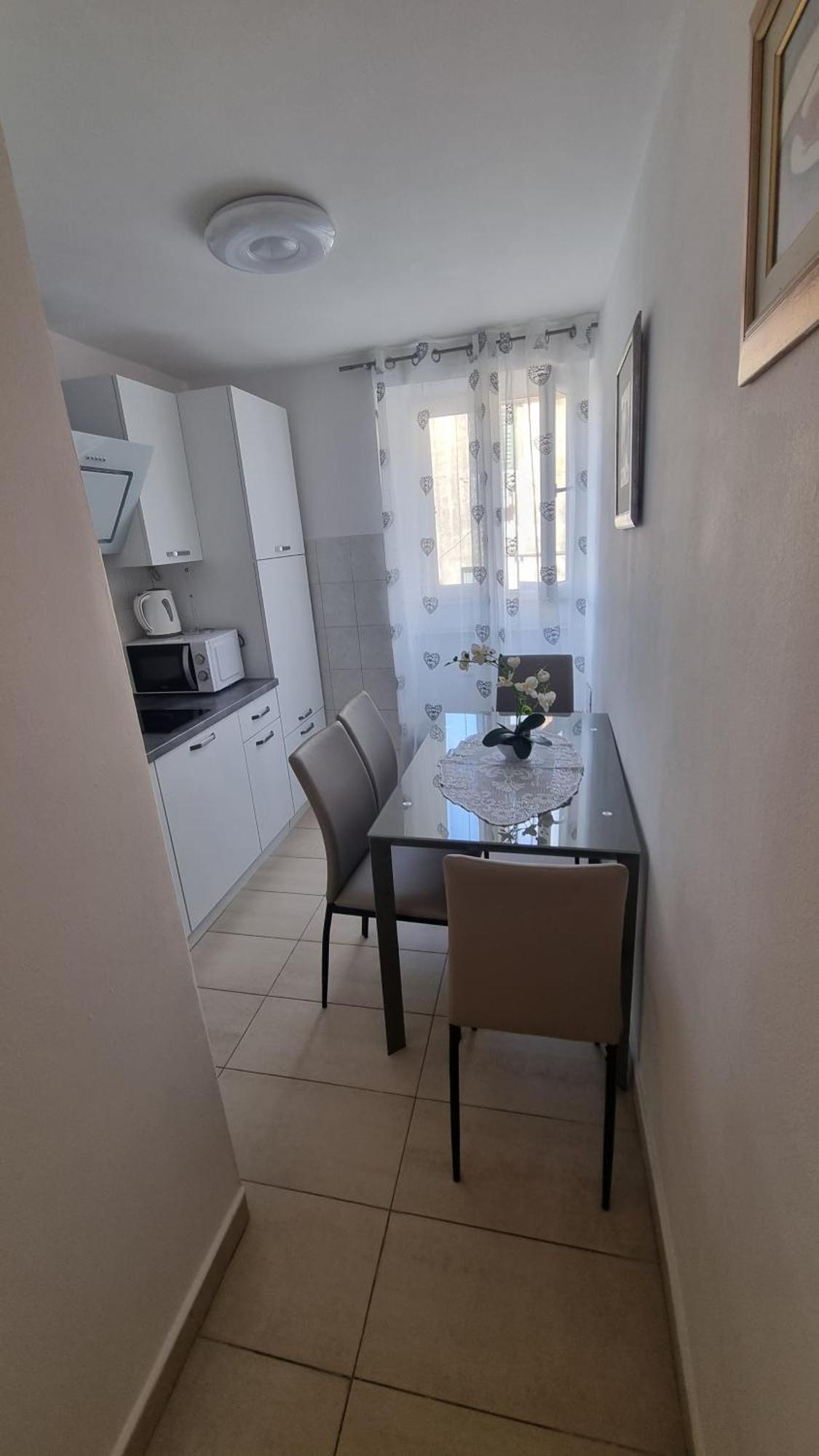 Apartment Vestibul Inn Split Eksteriør bilde